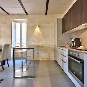 Vallettastay - Orangerie Two Bedroom 402 Apartamento